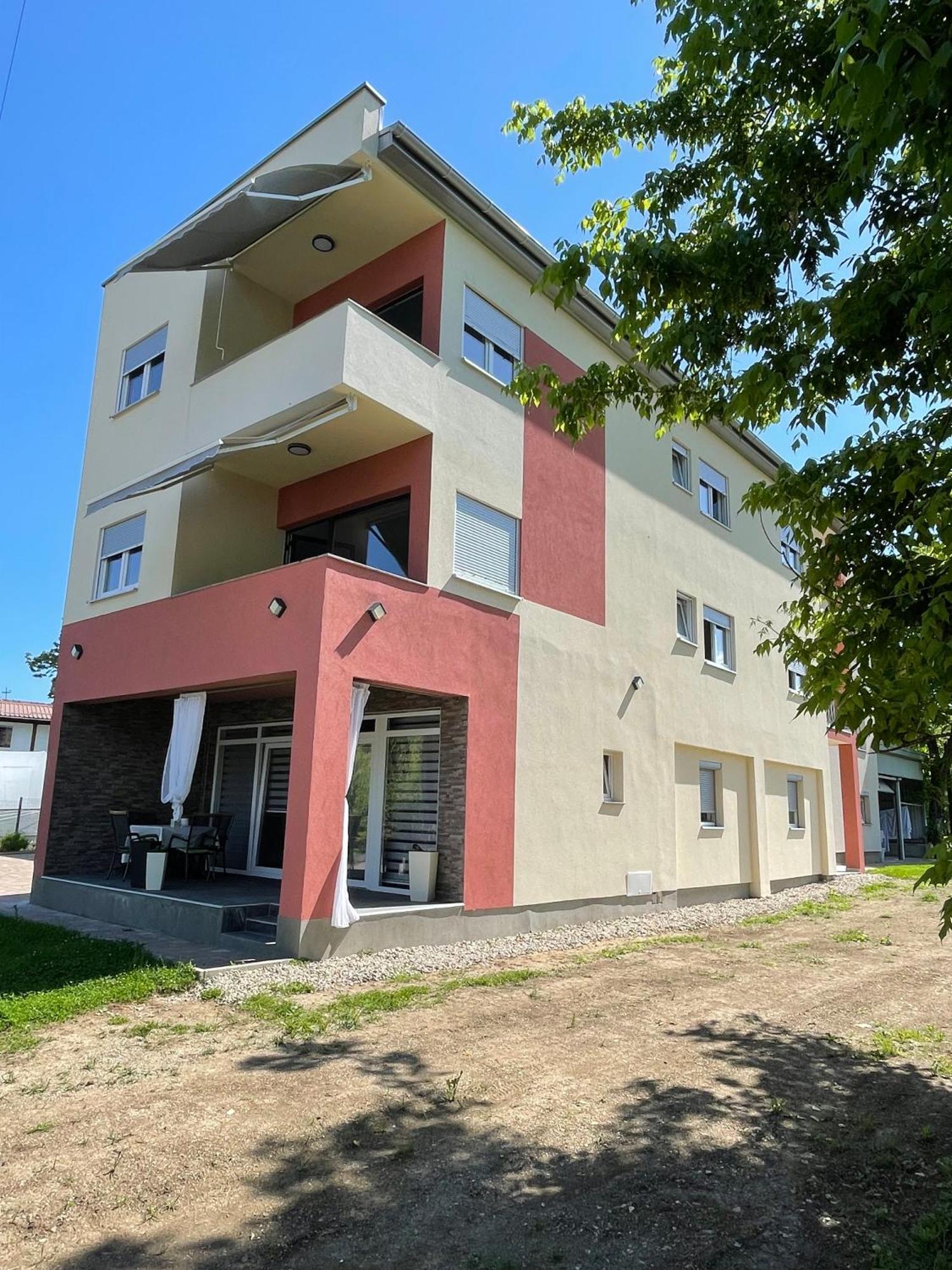 Apartment Vila Tara Bihać Buitenkant foto